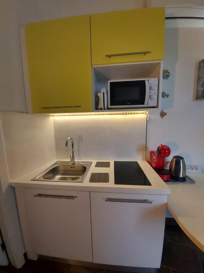 Apartma Viktorija 波尔托罗 外观 照片